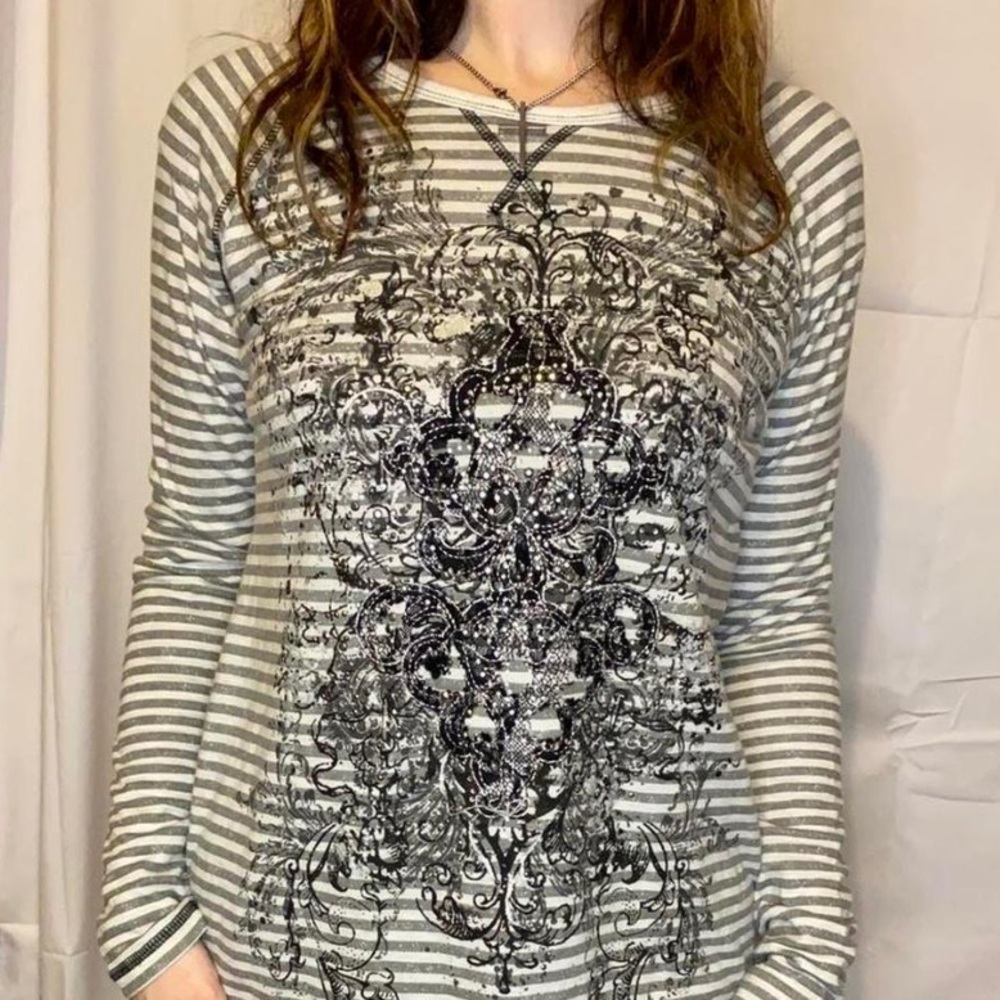 Mall Goth Long-Sleeve w/Hood